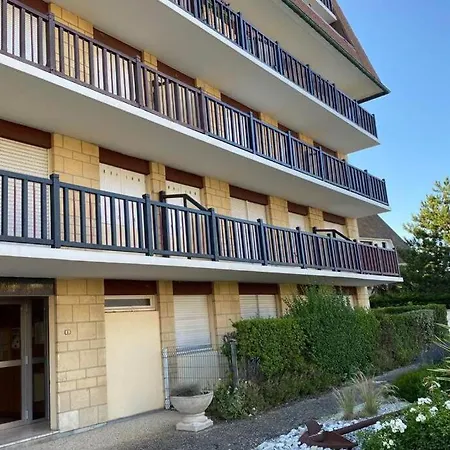Magnifique Appartement Vue Mer A 50 M De La Plage Villers-sur-Mer Exterior photo